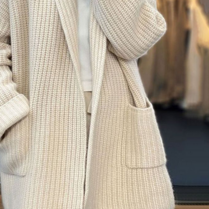 Serenya | Classic Cardigan