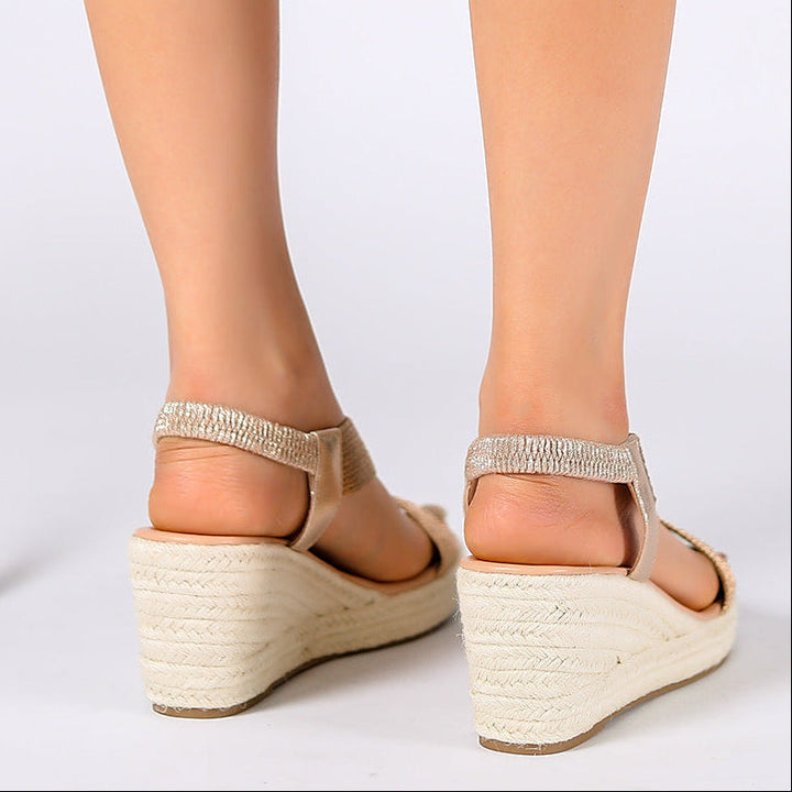 Aroa | wedge sandals with artisanal braiding